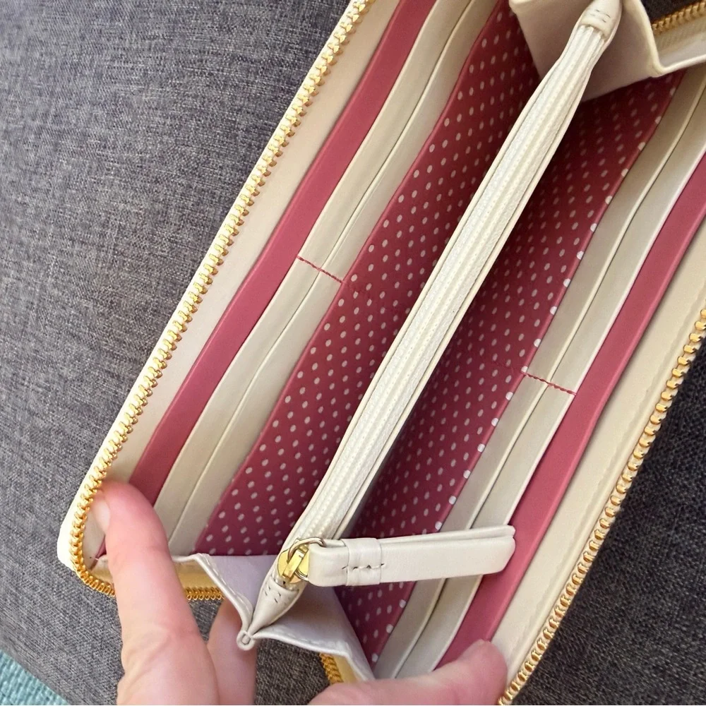 RADLEY LONDON Cream Wallet with Pink and Black Accents - Picture 6 of 10